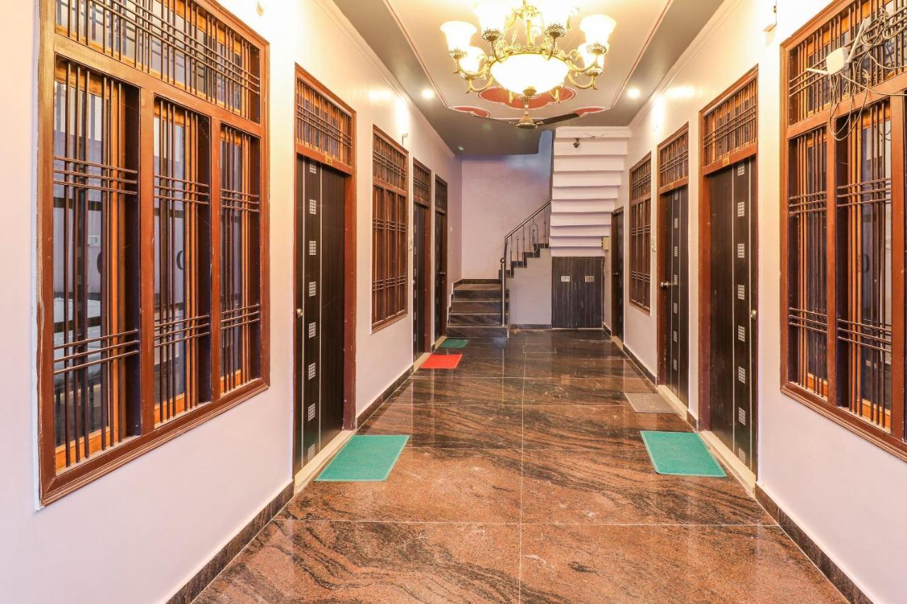 Oyo Hotel Aryan Galaxy Bhauli Экстерьер фото